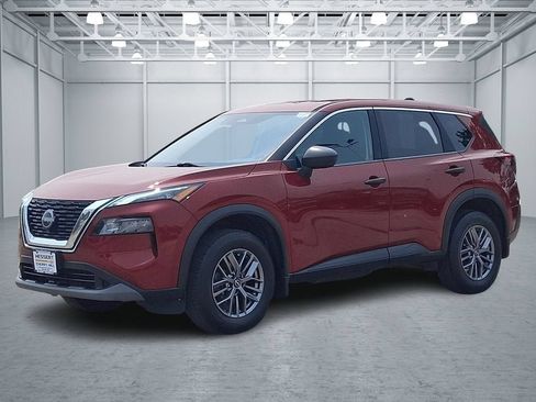 Used 2023 Nissan Rogue S AWD/4WD image 4