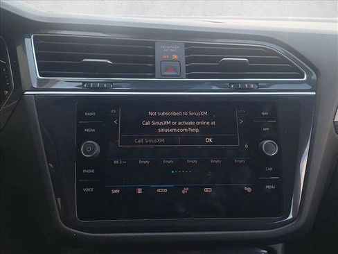 Used 2024 Volkswagen Tiguan SEL R-Line image 12