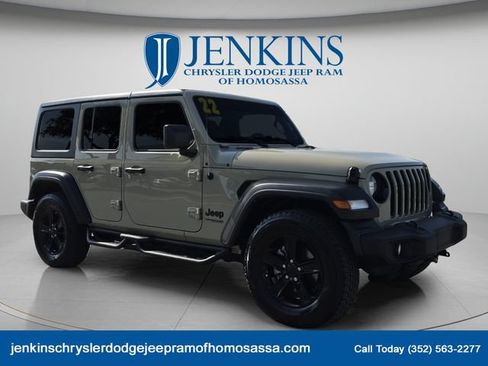Used 2022 Jeep Wrangler Unlimited Sport AWD/4WD image 2