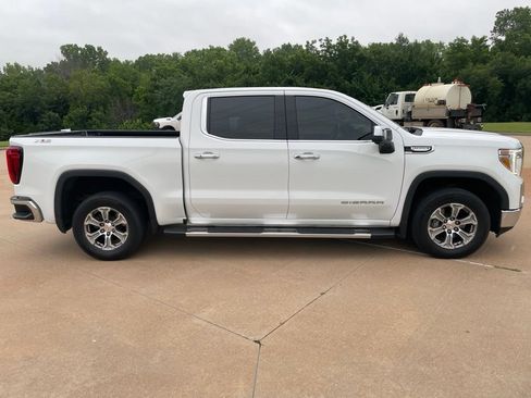 Used 2022 GMC Sierra 1500 SLT AWD/4WD image 4