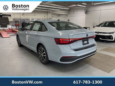 New 2026 Volkswagen Jetta SE FWD image 2