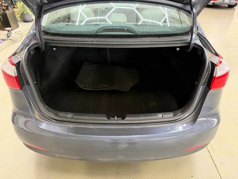 Used 2014 Kia Forte LX w/ Popular Package FWD image 9