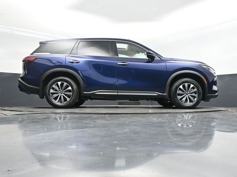 Certified 2023 INFINITI QX60 Pure image 44