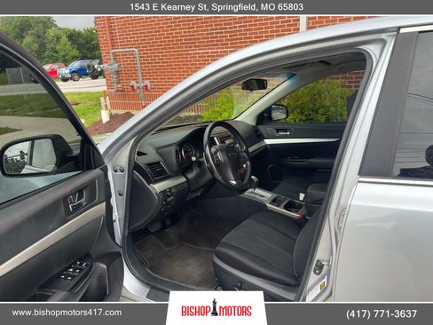Used 2013 Subaru Legacy 2.5i Premium w/ All-Weather Pkg image 11