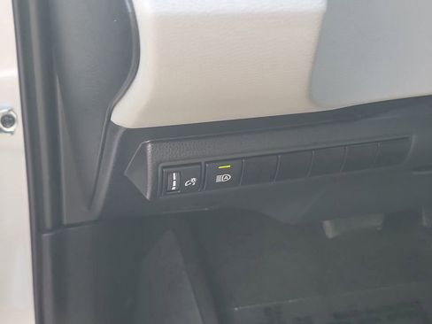 Certified 2024 Toyota Corolla LE image 25