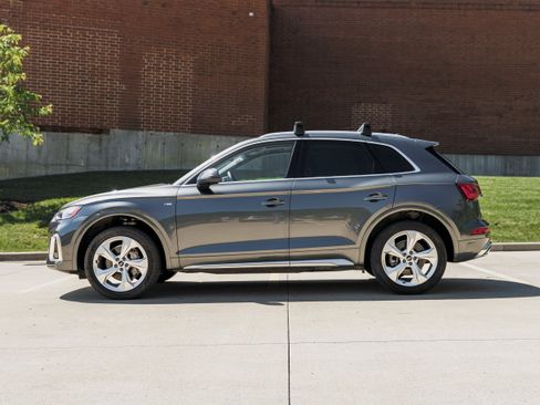 Used 2023 Audi Q5 2.0T Premium Plus AWD/4WD image 6
