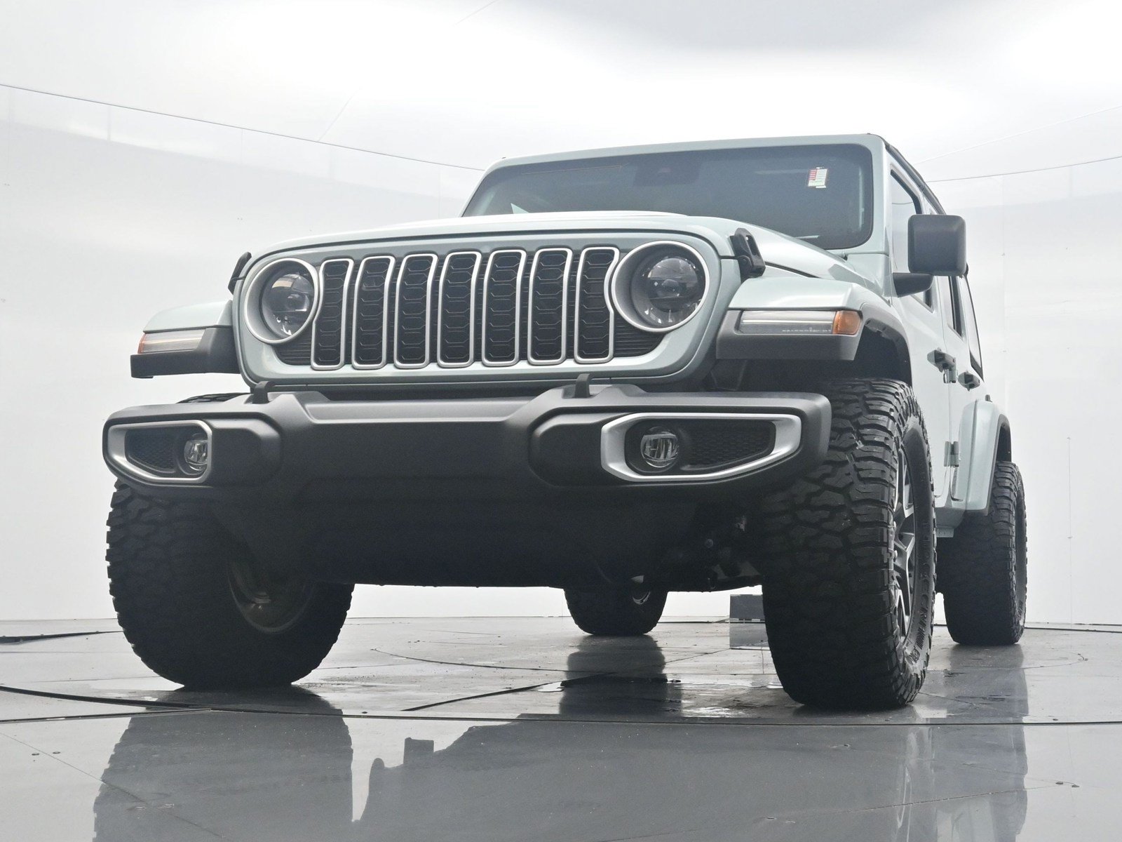 Used 2024 Jeep Wrangler Unlimited Sahara w/ Safety Group AWD/4WD image 25