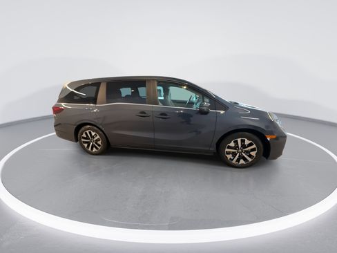 New 2026 Honda Odyssey EX-L image 9