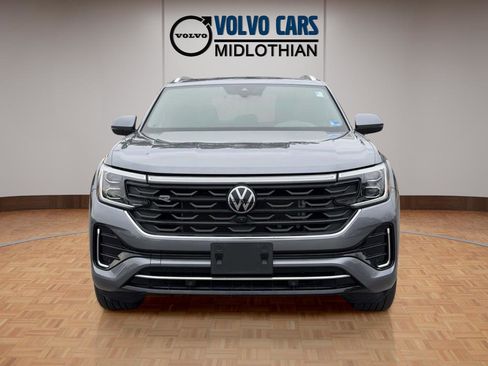 Used 2024 Volkswagen Atlas Cross Sport SEL Premium R-Line image 25