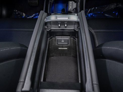 Certified 2025 Mercedes-Benz GLC 300 300 SUV image 19