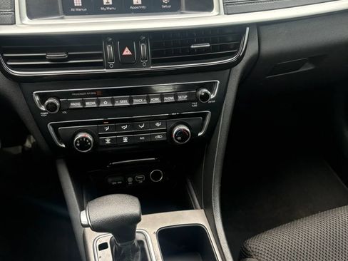 Used 2020 Kia Optima LX FWD image 9