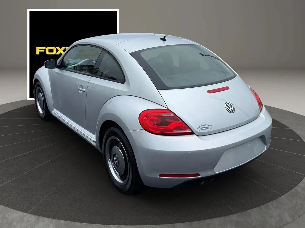 Used 2012 Volkswagen Beetle 2.5 FWD image 7