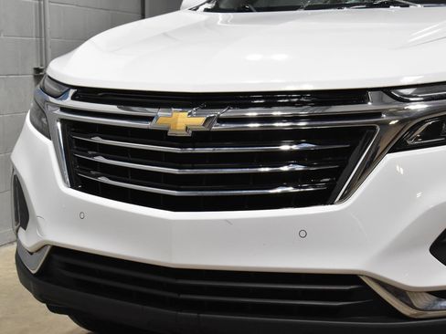 Used 2022 Chevrolet Equinox Premier image 30