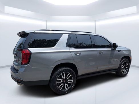 Used 2023 GMC Yukon AT4 w/ AT4 Premium Package AWD/4WD image 3