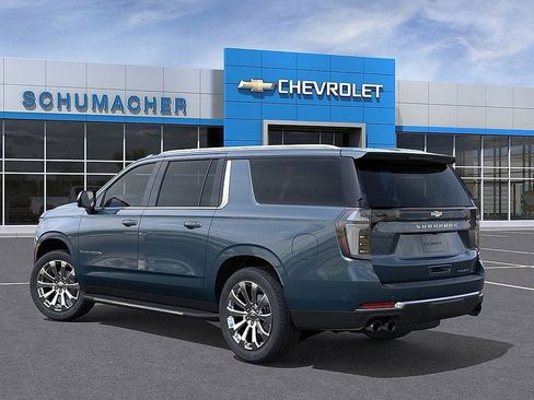 New 2025 Chevrolet Suburban Premier AWD/4WD image 3