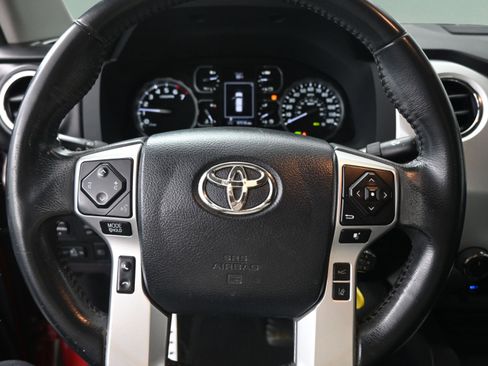Used 2018 Toyota Tundra Limited w/ Limited Premium Package AWD/4WD image 27