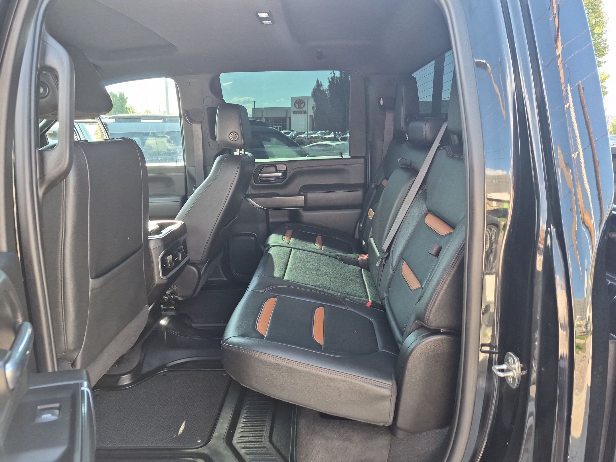 Used 2022 GMC Sierra 2500 AT4 AWD/4WD image 27