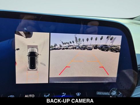 Used 2025 Chevrolet Blazer EV LT FWD image 22