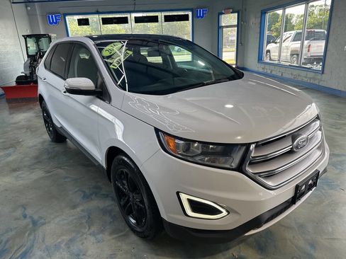 Used 2016 Ford Edge SEL w/ Canadian Touring Package image 11