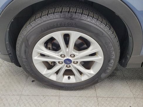 Used 2018 Ford Escape SE image 31