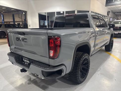 Used 2024 GMC Sierra 1500 Elevation w/ Elevation Premium Package AWD/4WD image 9