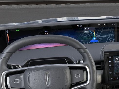 New 2026 Lincoln Nautilus Reserve AWD/4WD image 13