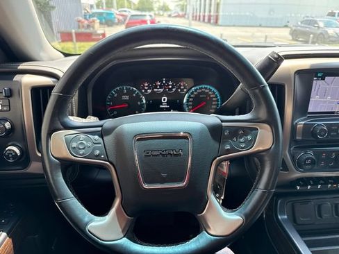 Used 2017 GMC Sierra 1500 Denali w/ Denali Ultimate Package AWD/4WD image 16