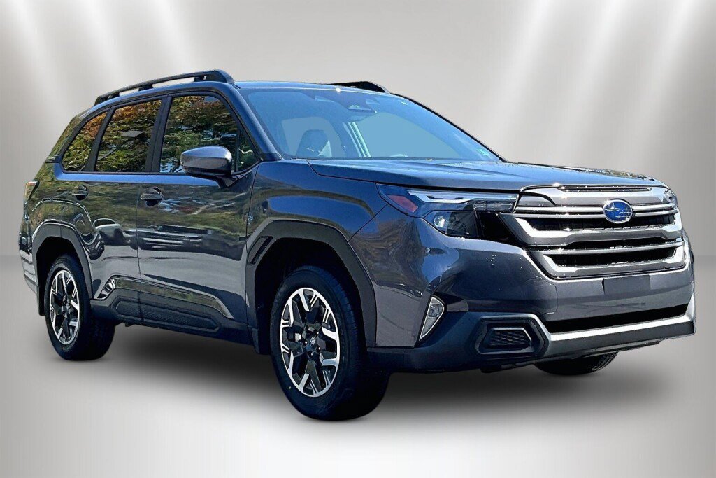 New 2026 Subaru Forester Premium AWD/4WD image 1