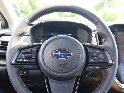 New 2026 Subaru Crosstrek 2.5i Limited w/ Crosstrek Mirror Package AWD/4WD image 8