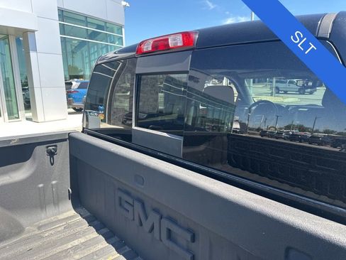 Used 2017 GMC Sierra 1500 SLT AWD/4WD image 8