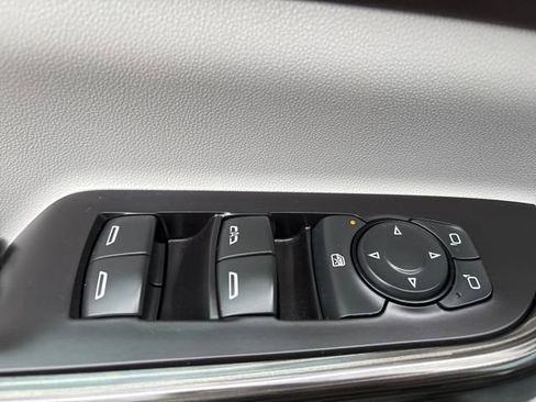 Used 2019 GMC Acadia SLT image 13