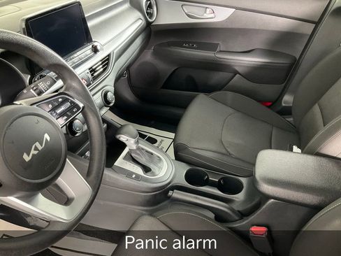 Certified 2023 Kia Forte LXS image 16