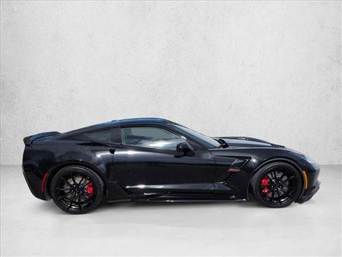 Used 2019 Chevrolet Corvette Grand Sport w/ Carbon Flash Badge Package image 4