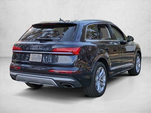 Used 2025 Audi Q7 2.0T Premium Plus w/ Premium Plus Package image 2