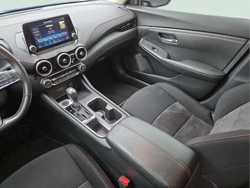Used 2023 Nissan Sentra SR w/ Trunk Package image 12