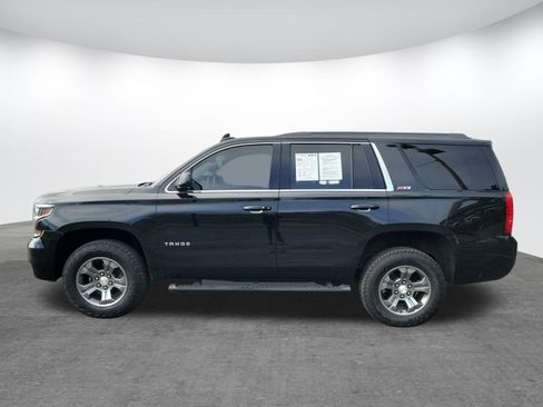 Used 2018 Chevrolet Tahoe LT image 2