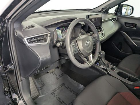 Used 2024 Toyota Corolla Cross Nightshade image 9