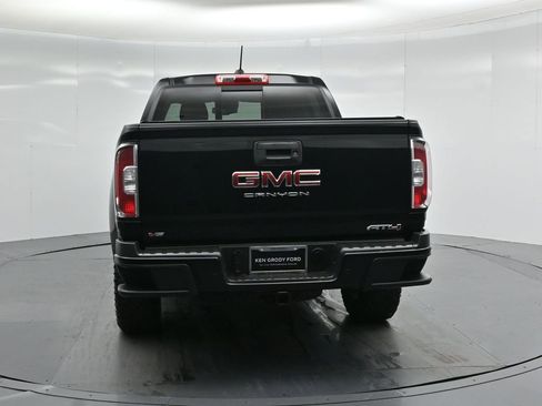Used 2022 GMC Canyon AT4 image 24