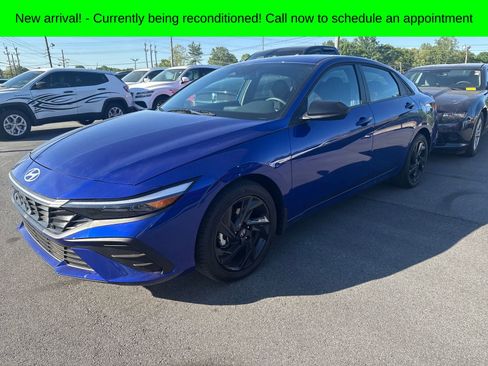 Used 2026 Hyundai Elantra Sport image 1