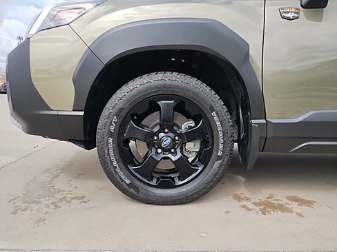 Certified 2025 Subaru Forester Wilderness AWD/4WD image 15