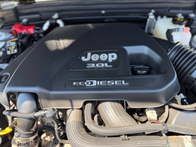 Used 2020 Jeep Wrangler Unlimited Sport S AWD/4WD image 39