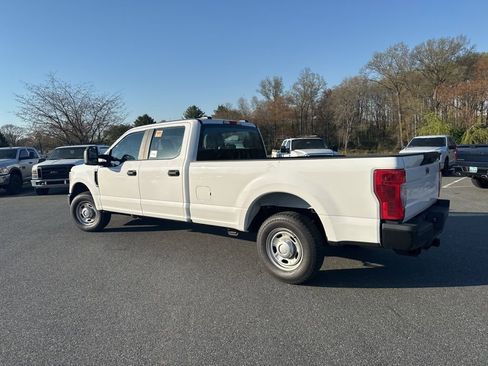 Used 2021 Ford F250 XL w/ Power Equipment Group image 4