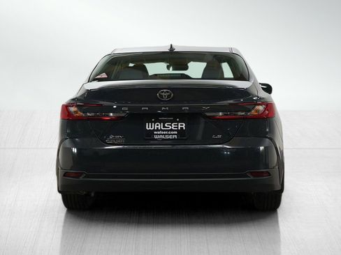 Used 2025 Toyota Camry LE image 4
