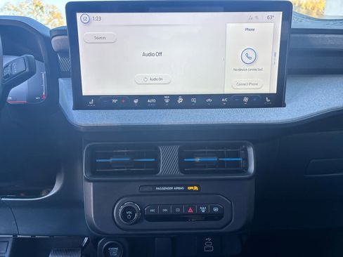 New 2025 Ford Maverick XLT w/ XLT Luxury Package image 15