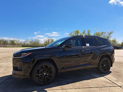 New 2026 Toyota RAV4 XSE image 8