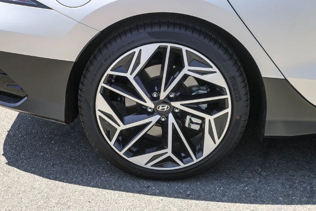 Certified 2025 Hyundai Ioniq 6 SEL RWD image 14
