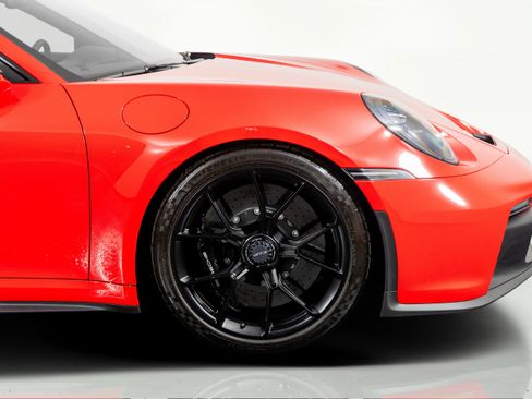 Used 2024 Porsche 911 GT3 image 4
