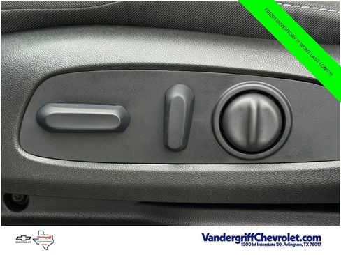 New 2027 Chevrolet Bolt LT w/ Comfort Package FWD image 21