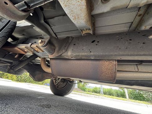 Used 2010 Ford E-350 and Econoline 350 XL RWD image 28
