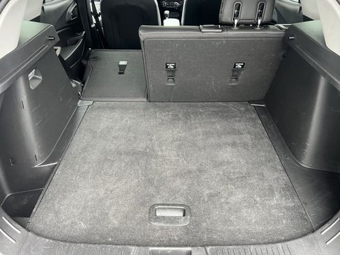 Used 2024 Chevrolet Trax LT image 18